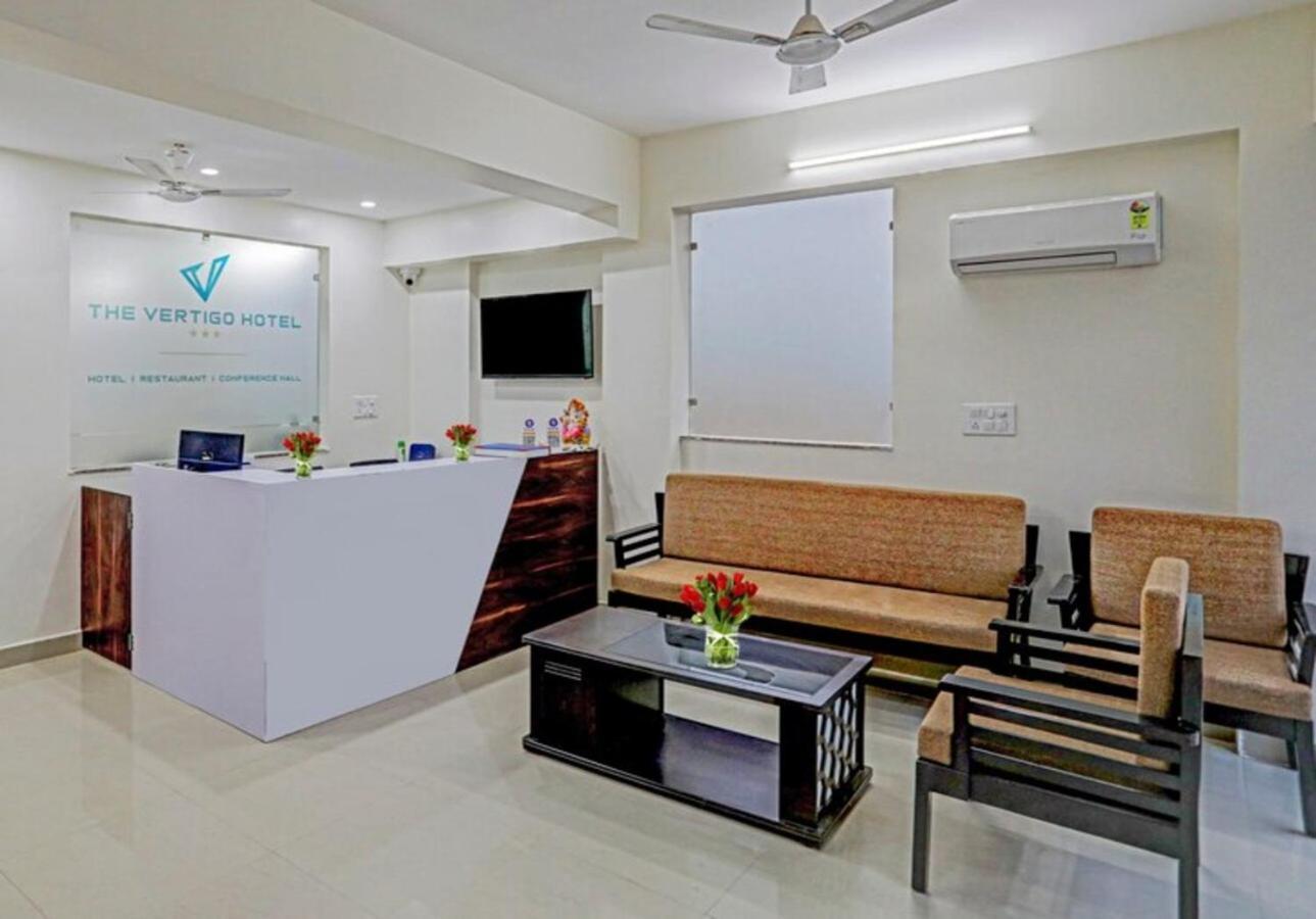 Hotel The Vertigo By Boom Rooms Noida Exterior photo